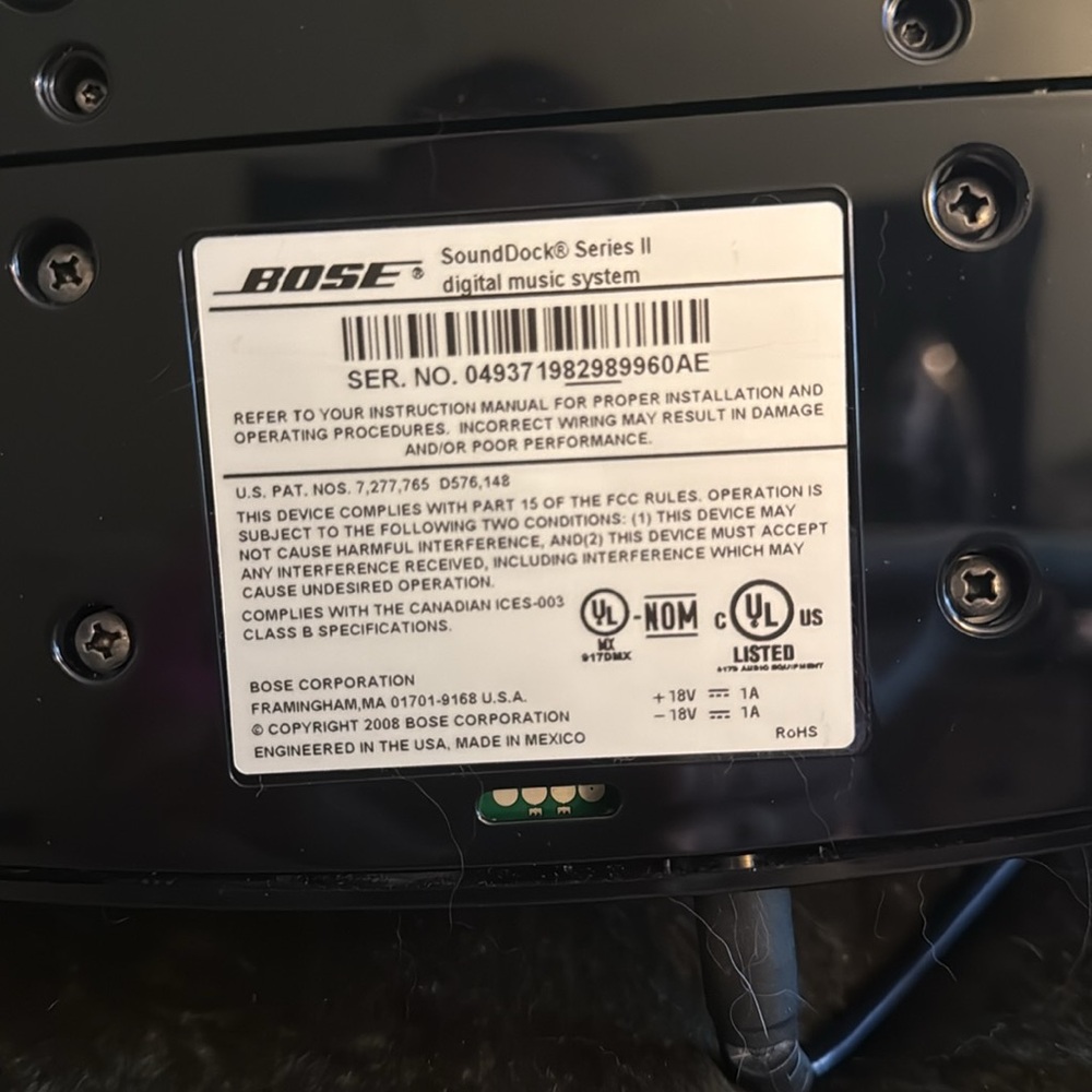 BOSE SoundDock Series II speaker - Picture 2 of 12
